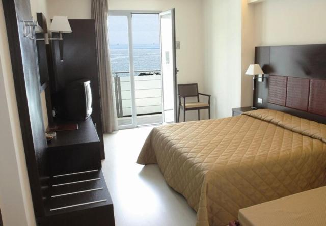 Hotel Capitol San Mauro Mare Pokój zdjęcie
