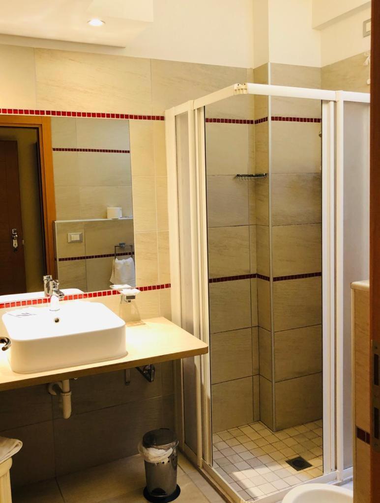 Hotel Capitol San Mauro Mare Zewnętrze zdjęcie