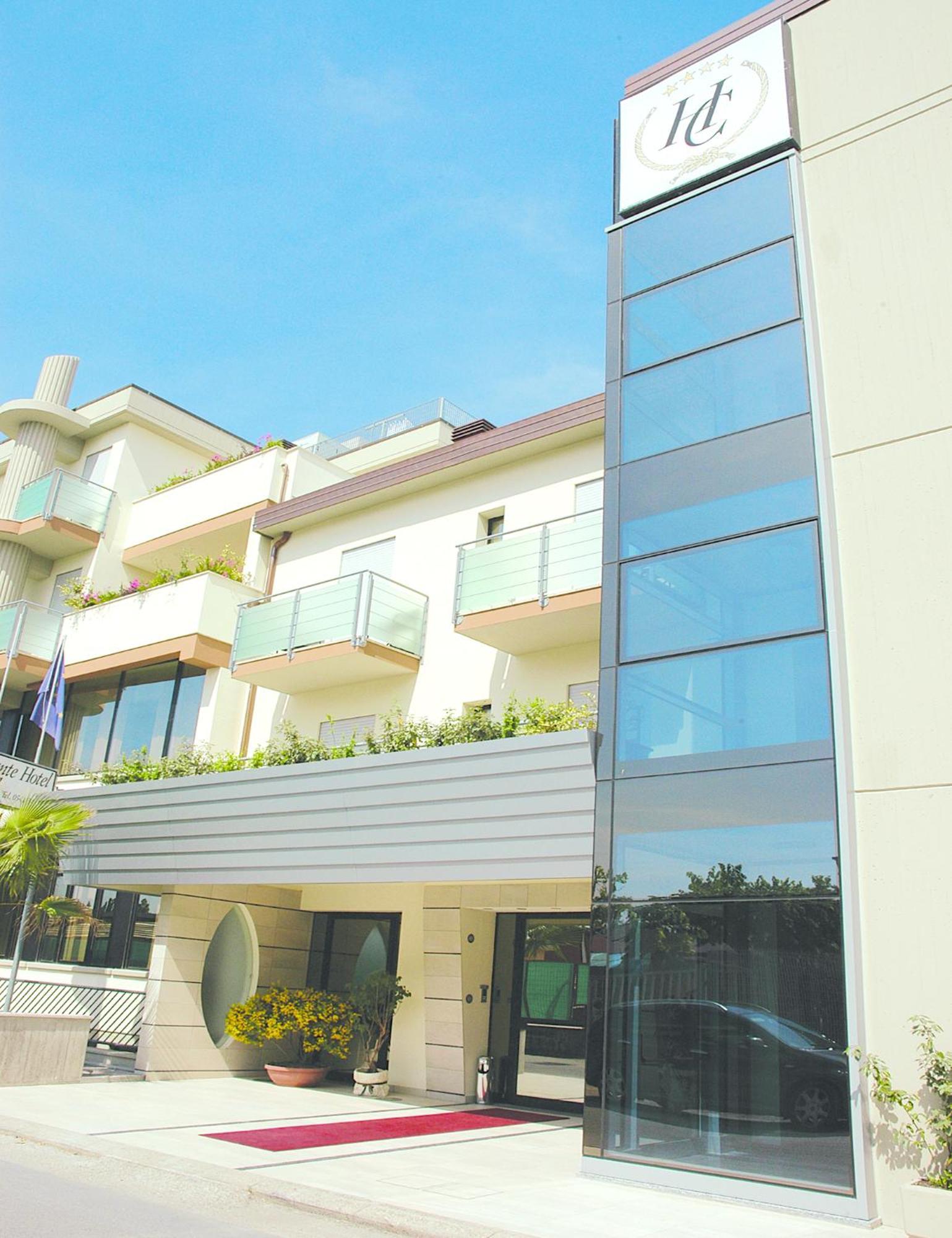 Hotel Capitol San Mauro Mare Zewnętrze zdjęcie
